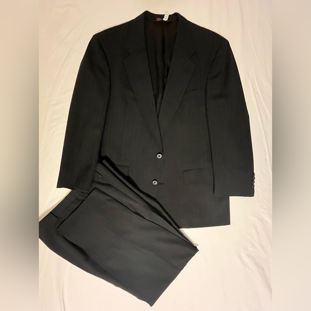 40R / 38X30: Vintage 90s Austin Reed 2-Piece Suit Charcoal & Windowpane Plaid